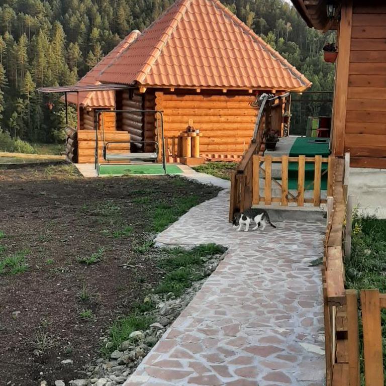 Duka - Brvnara sa 1 Spavaćom Sobom - 1