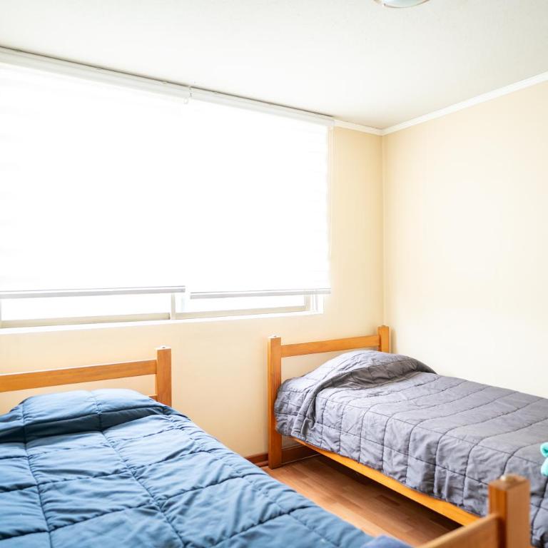 Espectacular departamento cerca del Movistar con 3 dormitorios y estacionamiento - Apartamento de 2 dormitorios - 1