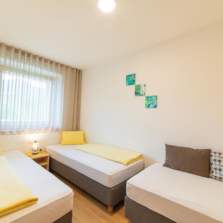 HAUSERGUT Ruhige Bio-Bauernhof Ferienwohnungen im Vinschgau mit Ortlerblick - Appartamento con 2 Camere da Letto e con Vista - 4