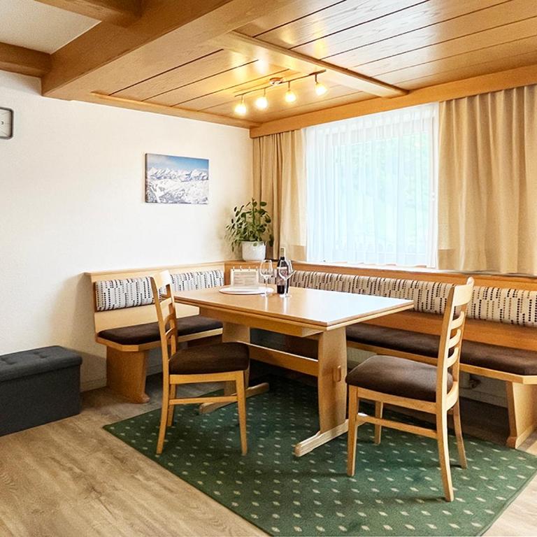 Appartements Platzis - Apartment mit 2 Schlafzimmern und Dusche - 2