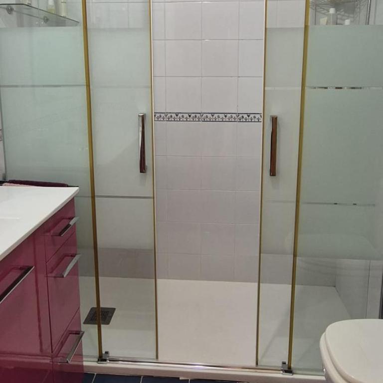 Sonia's Apartment Arenales - Two-Bedroom Apartment with Balcony and Sea View - 9