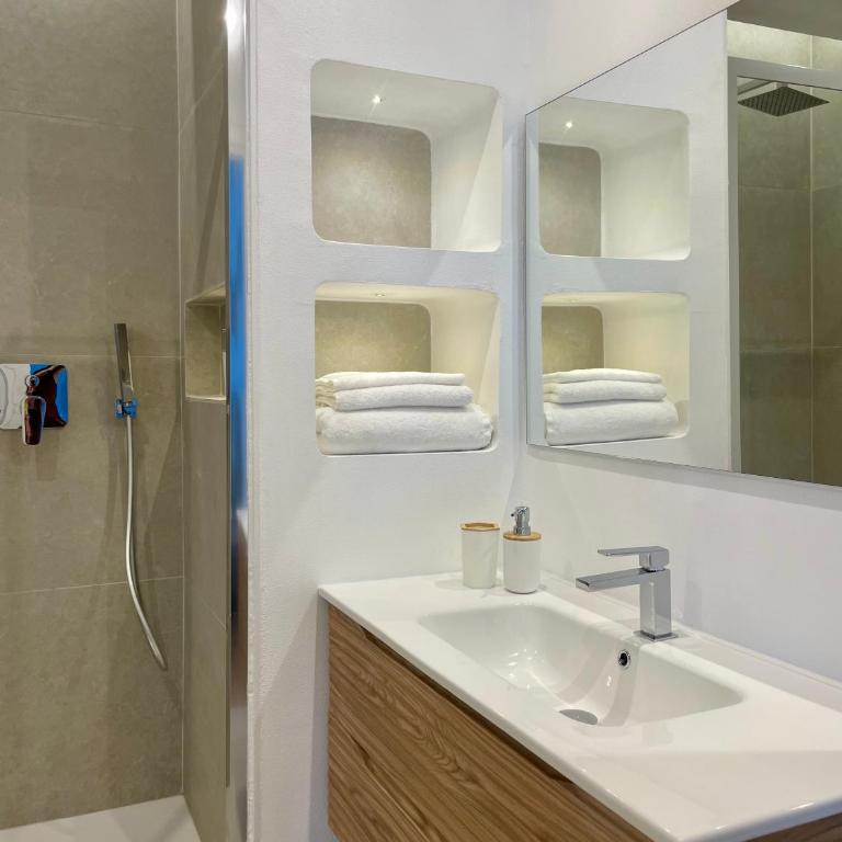 Elis rooms & suite - Camera Matrimoniale con Vista Giardino - 4
