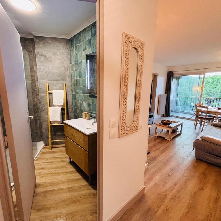 F2 dans résidence avec 3 piscines - Apartment mit 1 Schlafzimmer - 4