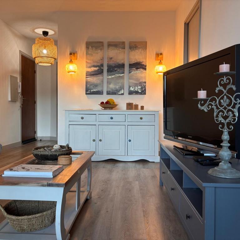F2 dans résidence avec 3 piscines - Apartment mit 1 Schlafzimmer - 6