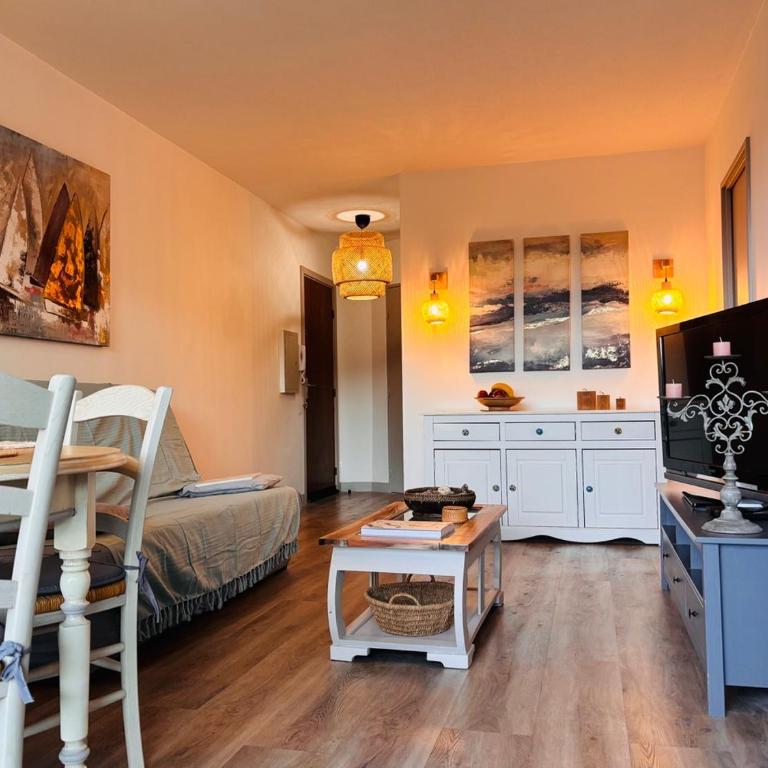F2 dans résidence avec 3 piscines - Apartment mit 1 Schlafzimmer - 10