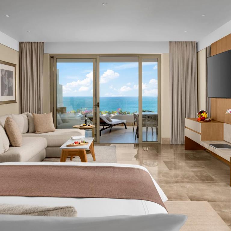 Grand Velas Boutique Hotel - Suite with Sea View - 4