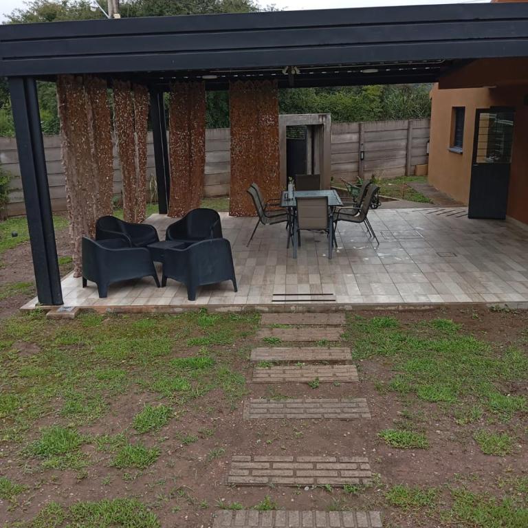Casa IWIN - Two-Bedroom House - 23