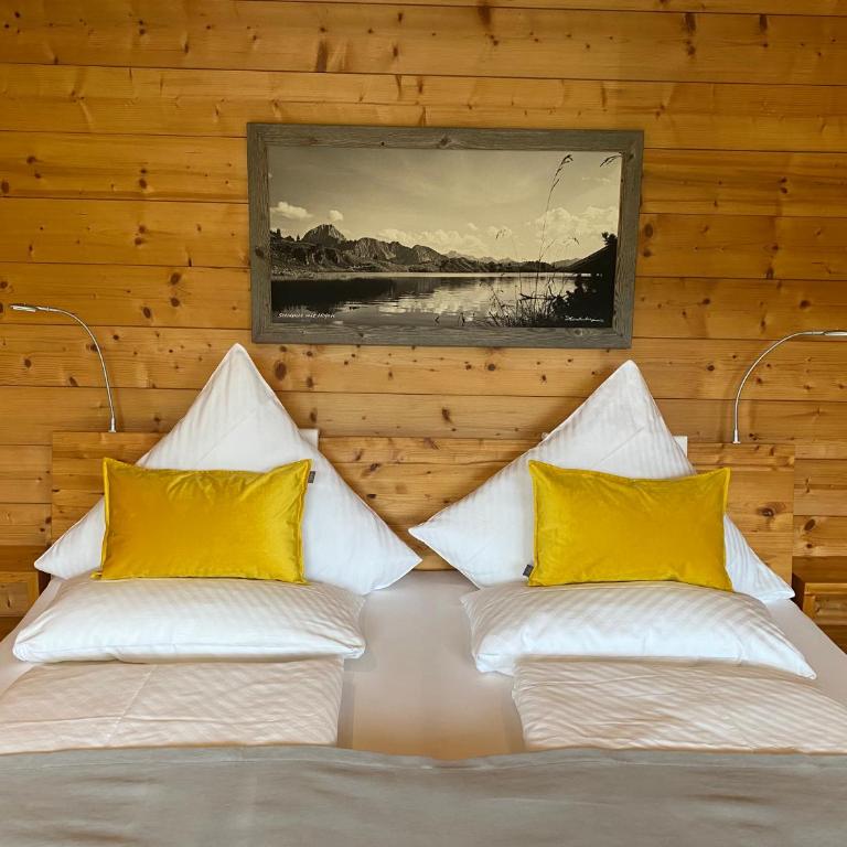 MEB Appartement, luxuriöses Appartement, im Chalet-Stil nur für Zwei, mit privater Sauna im Oberallgäu - Apartment mit Blick auf die Berge - 8