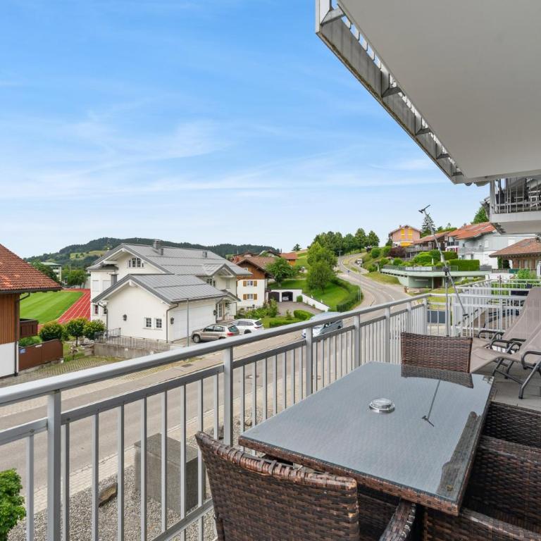 EdelWeiß - 4 Sterne - inkl Oberstaufen Plus - 2 Schlafzimmer - Deluxe Apartment mit 2 Schlafzimmern und Gartenblick - 13