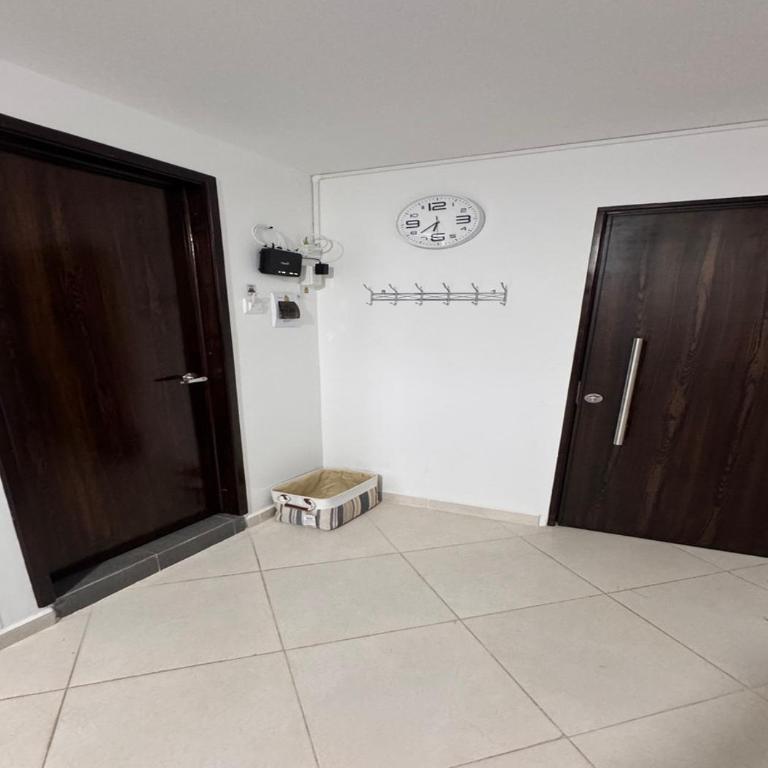 Apartamentos amoblados de 1, 2 y 3 dormitorios - Apartamento de 2 dormitorios con vistas a la ciudad - 27