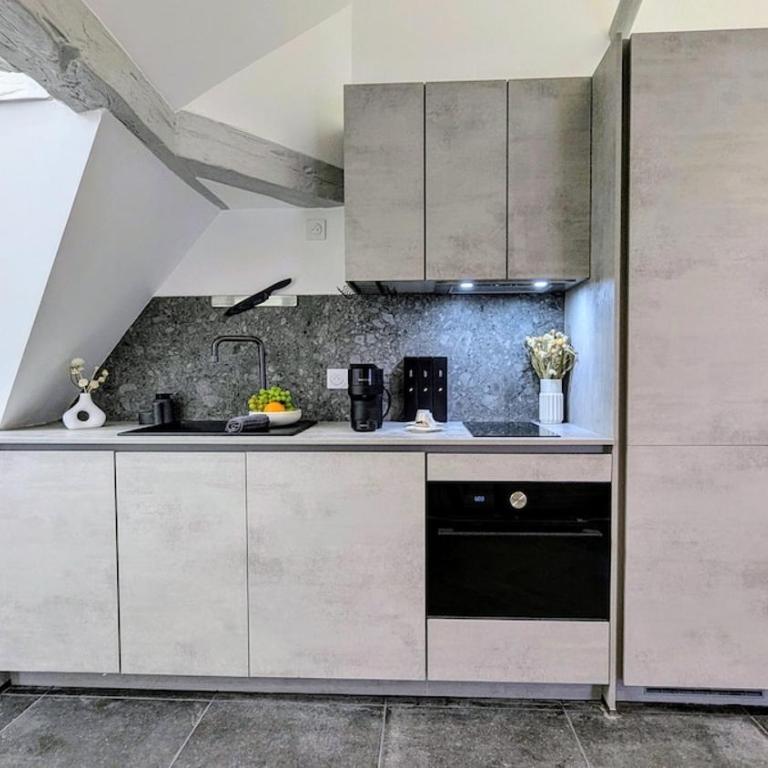 T2 au Cœur Historique de Dijon avec Clim & SmartTV - One-Bedroom Apartment - 7