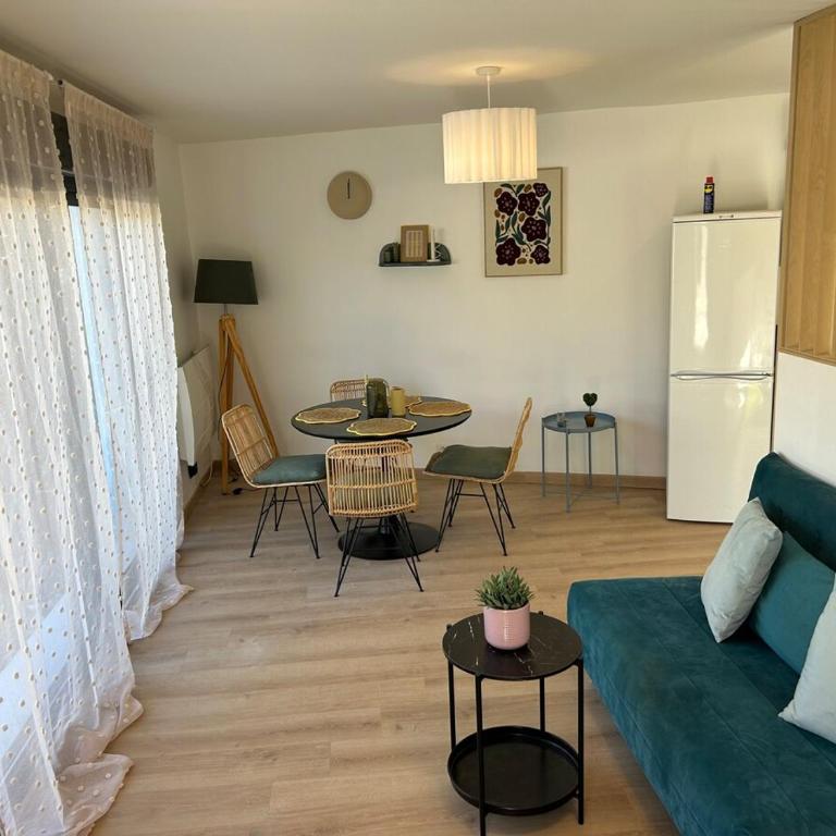 Dépendance au calme avec terrasse - Appartement 1 Chambre - 2