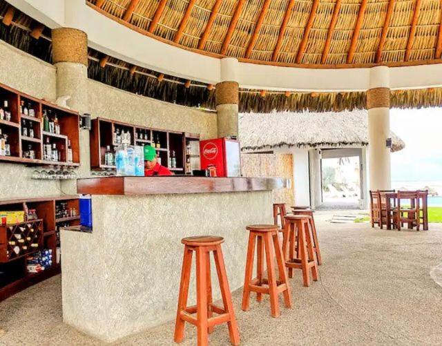 Club de Playa, Alberca y Amenidades - Departamento E4 - Apartamento - 17