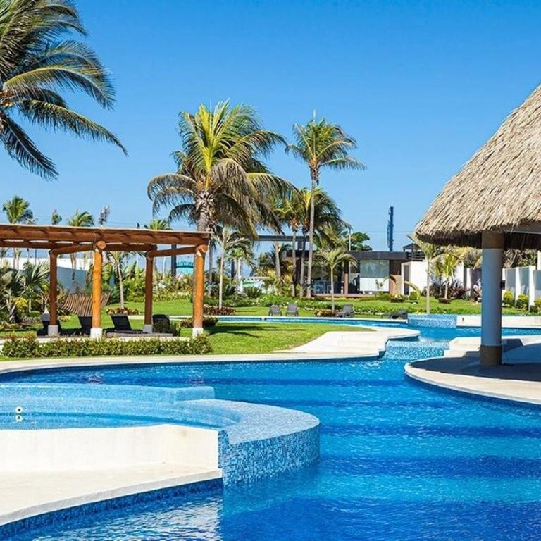 Club de Playa, Alberca y Amenidades - Departamento E4 - Apartamento - 39