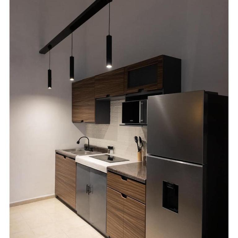 Loft en el centro de Valladolid a 1 cuadra del parque principal - Apartamento de 1 dormitorio - 2