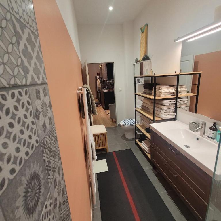 L'Appartement-Studio LMS Radio - Two-Bedroom Apartment - 8