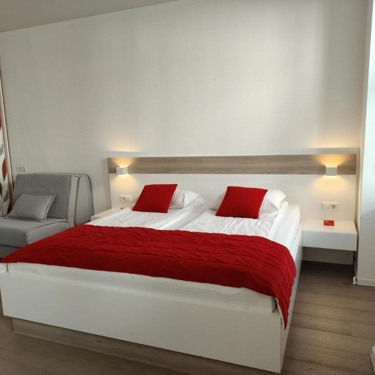 Central Point Privilege Apartments - Standard Studio - 2