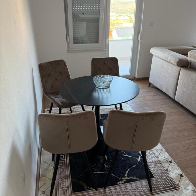 Apartment Arma - Two-Bedroom Apartment - 3