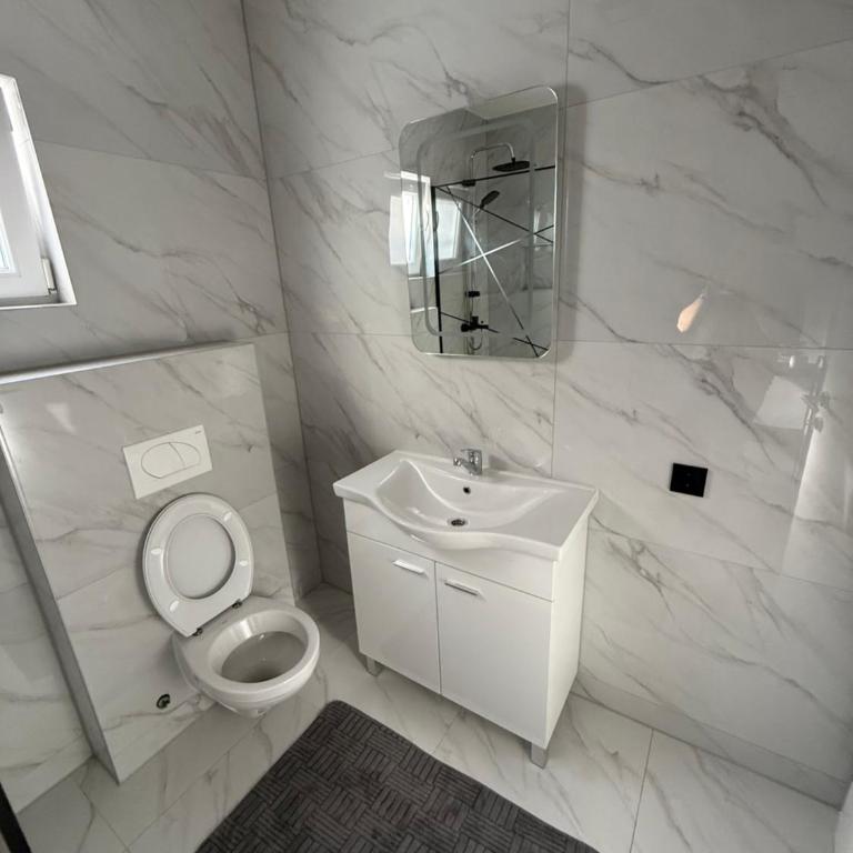 Apartment Arma - Two-Bedroom Apartment - 7