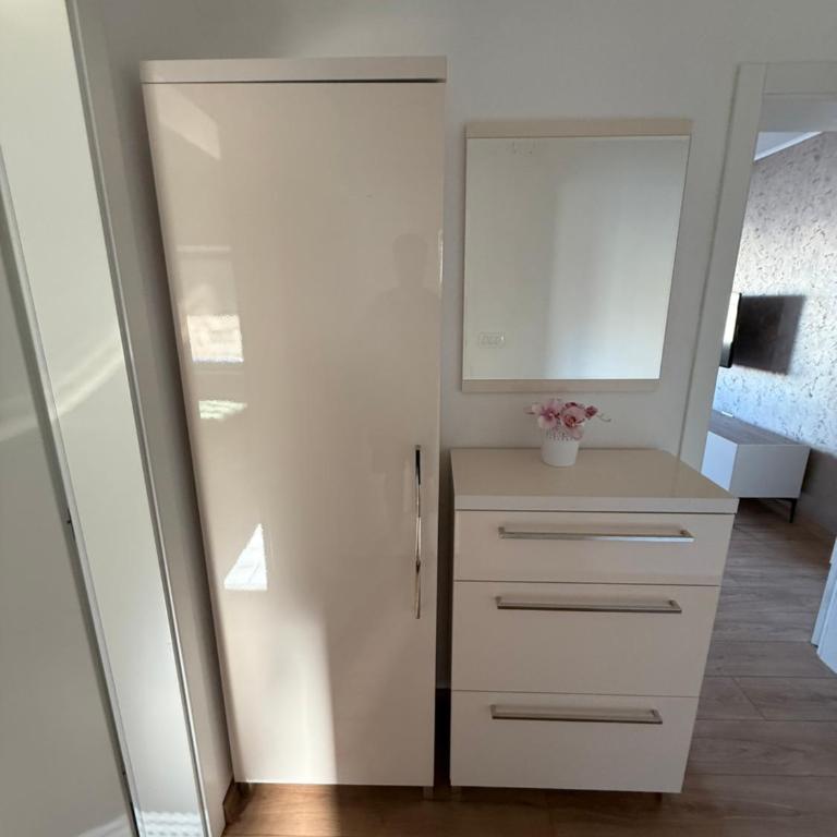 Apartment Arma - Two-Bedroom Apartment - 10