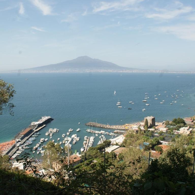 Maison il Pozzo Holiday Home on Via Punta la Guardia - One-Bedroom Apartment - 5