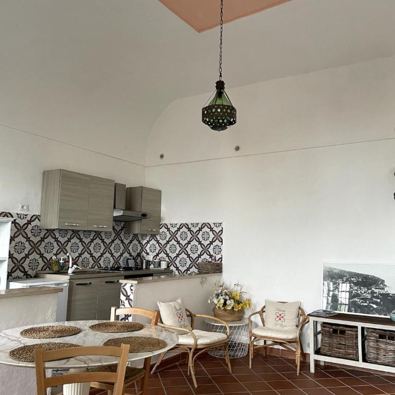 Maison il Pozzo Holiday Home on Via Punta la Guardia - One-Bedroom Apartment - 23