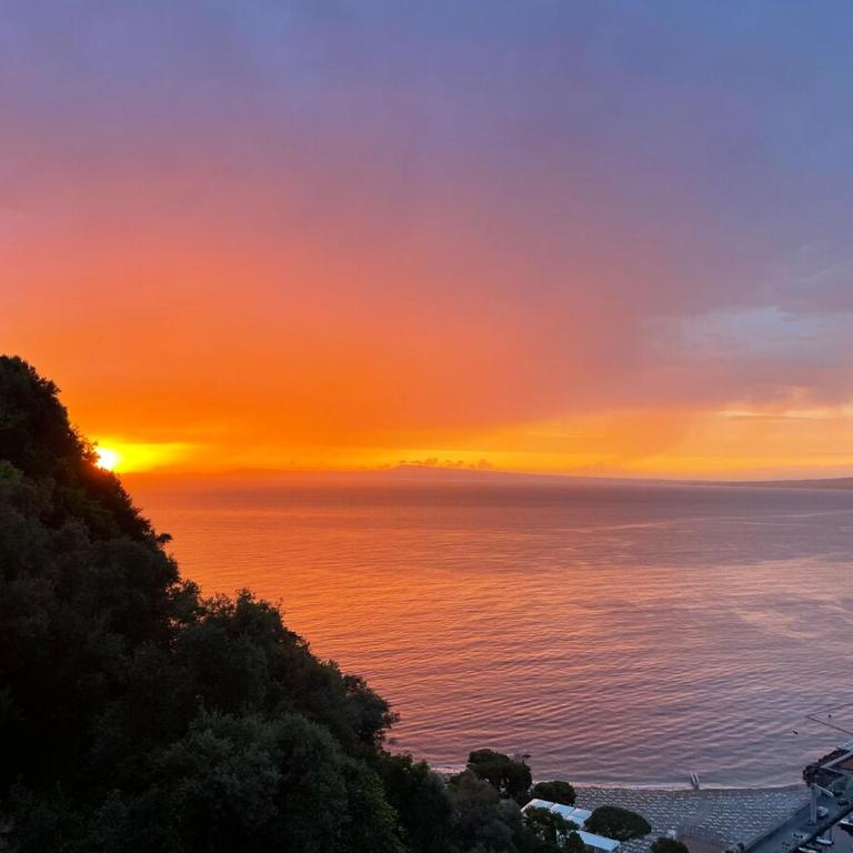 Maison il Pozzo Holiday Home on Via Punta la Guardia - One-Bedroom Apartment - 24