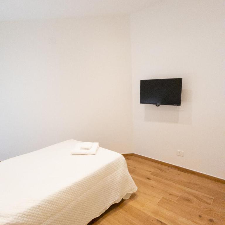 G&G Luxury Rooms - Camera Familiare - 5