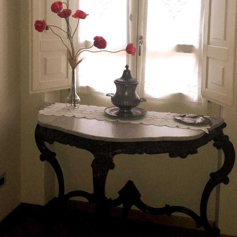 Marco's house elegant and reserved apt by the Sea - Appartamento con 2 Camere da Letto e Balcone - 2