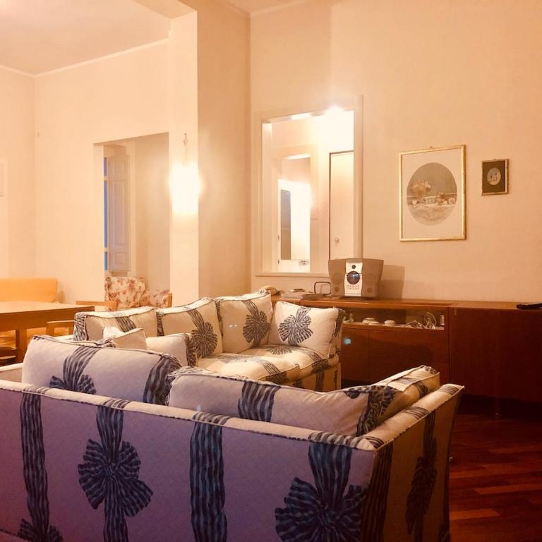 Marco's house elegant and reserved apt by the Sea - Appartamento con 2 Camere da Letto e Balcone - 33