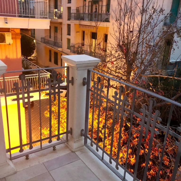 Marco's house elegant and reserved apt by the Sea - Appartamento con 2 Camere da Letto e Balcone - 62