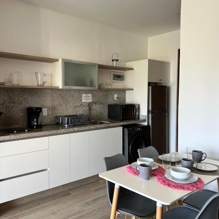 Condo Boho con Roof pool y vista al mar - One-Bedroom Apartment - 14
