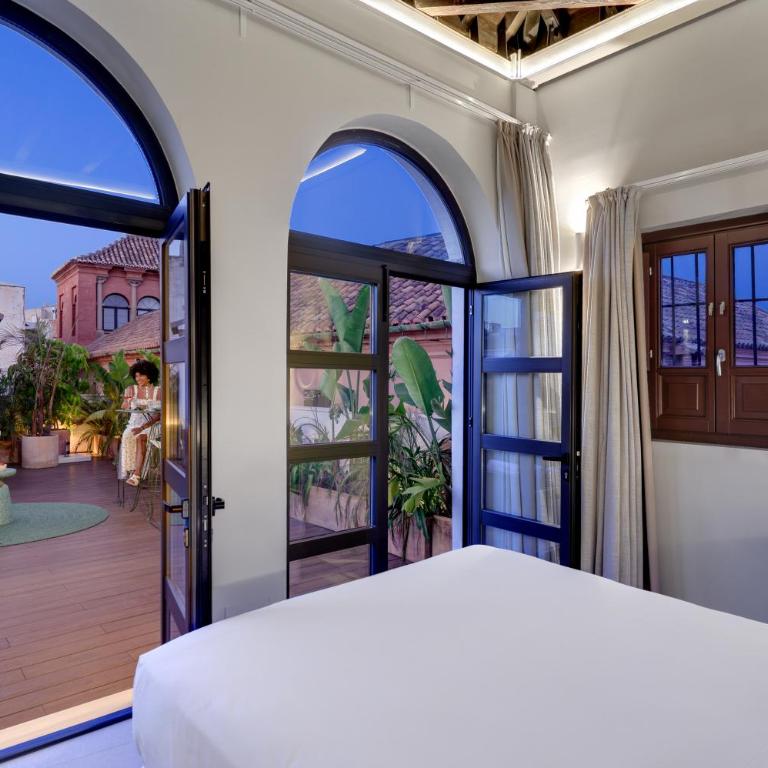 Coeo Fresca Roof Garden Signature Apartments - Ático Deluxe de 1 dormitorio con azotea privada y jacuzzi - 2