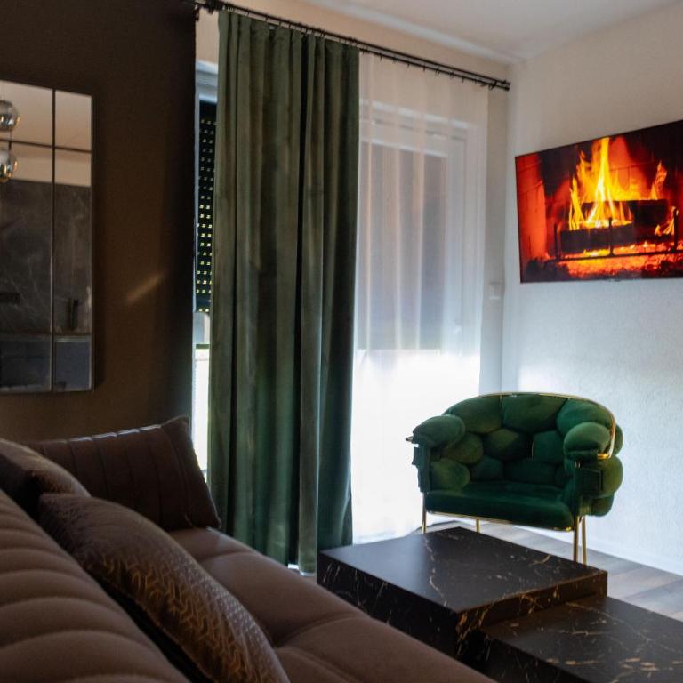 Apartments and Rooms Villa Majestic - Two-Bedroom Apartment with River View - 1