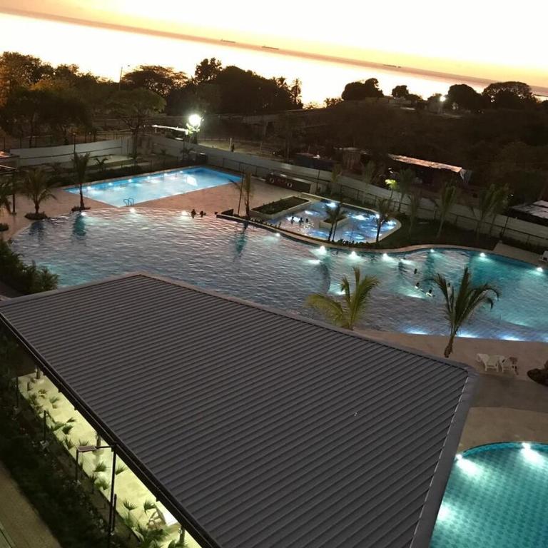 Apartamento lujoso con acceso a playa exclusiva - Apartamento de 2 dormitorios con balcón y vistas al mar - 24