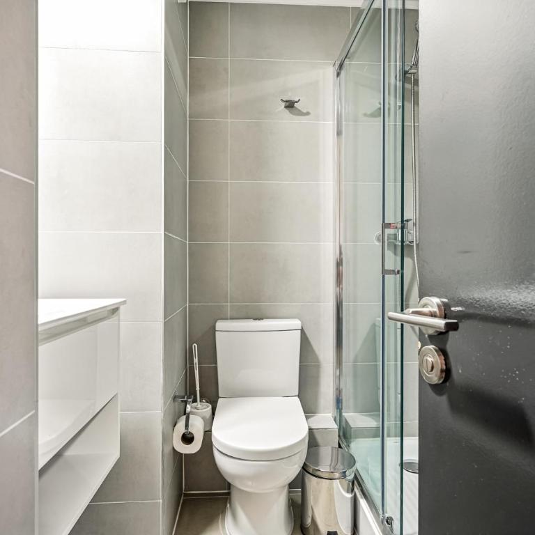 U310 - A pasos del Movistar Arena - 1dorm en Santiago - Wifi- Check in autonomo - Seguridad - Two-Bedroom Apartment - 9