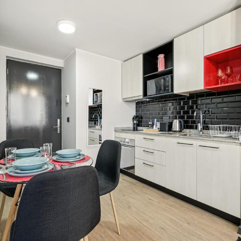 U310 - A pasos del Movistar Arena - 1dorm en Santiago - Wifi- Check in autonomo - Seguridad - Two-Bedroom Apartment - 21