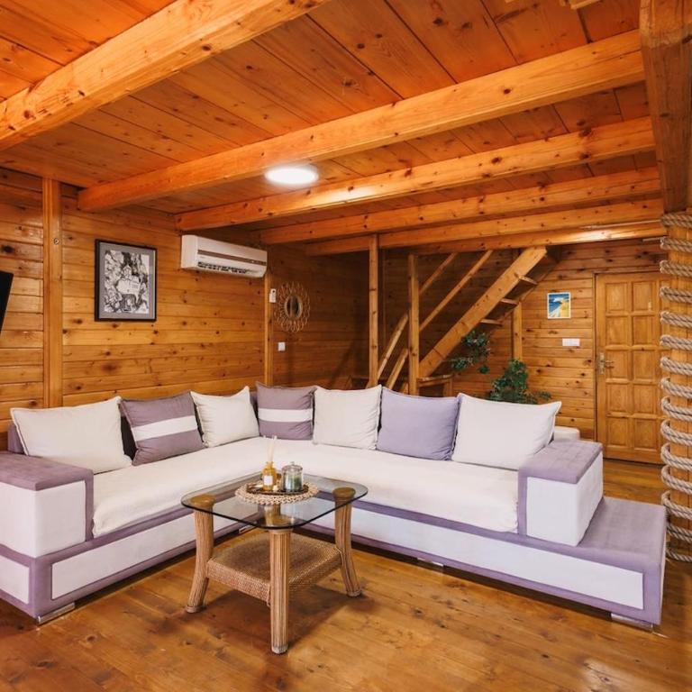 Casa Tiramisù - Two-Bedroom House - 23