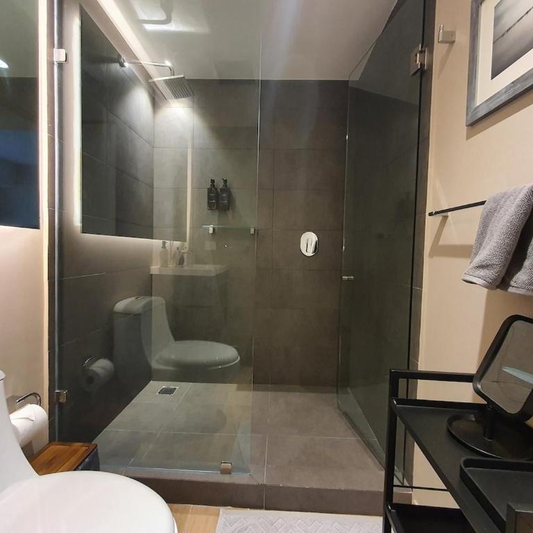 Elegant apartment with 2 bedrooms - Three-Bedroom Apartment - 29