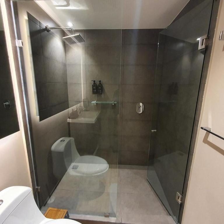 Elegant apartment with 2 bedrooms - Three-Bedroom Apartment - 23
