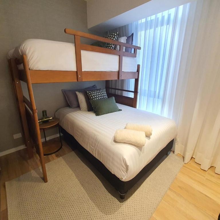 Elegant apartment with 2 bedrooms - Three-Bedroom Apartment - 26
