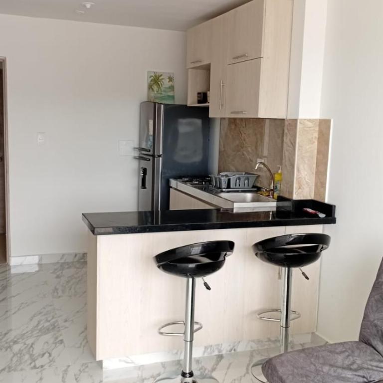 Edificio Lotus Torices Cartagena - Three-Bedroom Apartment with Balcony - 7