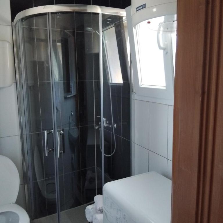 S&L Studio Mostar - One-Bedroom Apartment with Terrace - 10