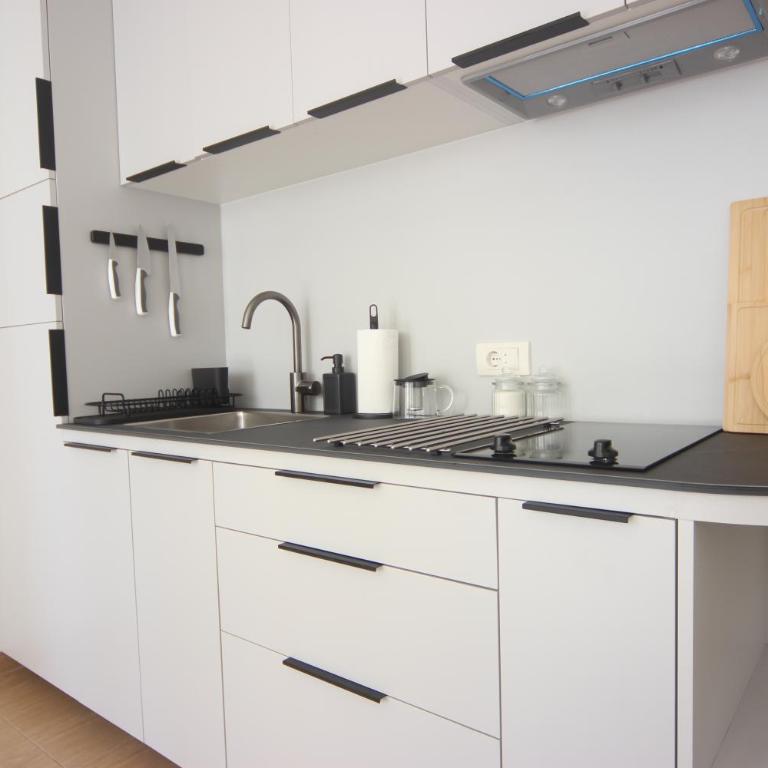 La Laguna Boutique Apartments - Deluks Studio - 14
