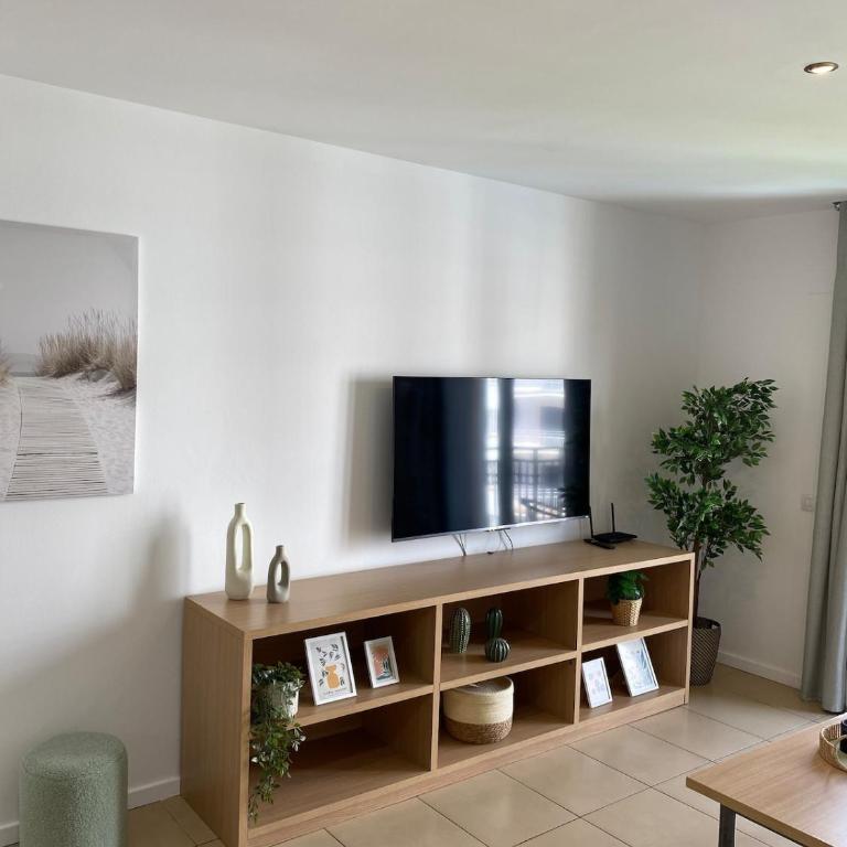 Ikebana Suite - Modern Apartment with Parking & Swimming Pool - Apartamento de 2 dormitorios - 1