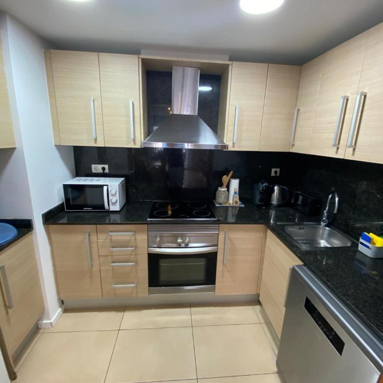 Ikebana Suite - Modern Apartment with Parking & Swimming Pool - Apartamento de 2 dormitorios - 2