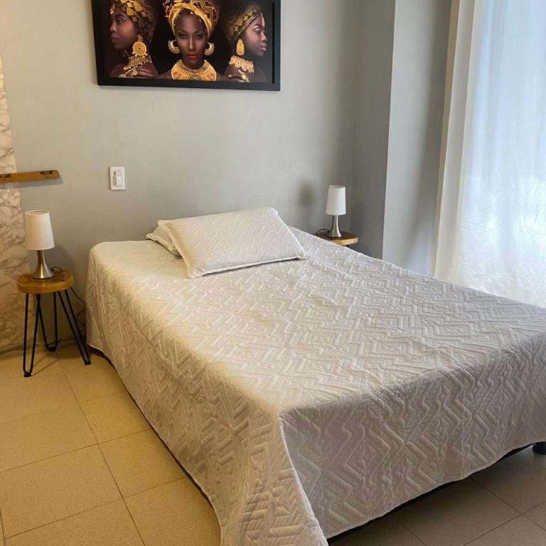 Apartaestudio laureles 301 - Apartamento Estudio con balcón - 30