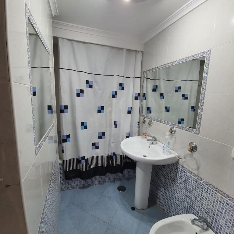 Precioso piso al lado de la playa - Apartamento de 2 dormitorios - 2