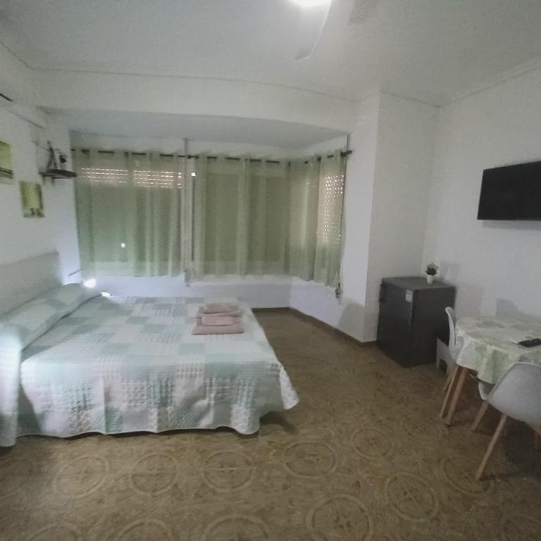 LOVE ALICANTE - Double Room with Shared Bathroom - 9