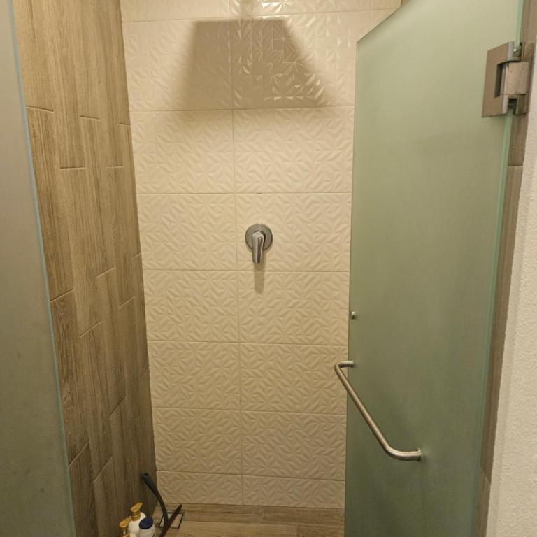 Life Condominiums 320 - Apartamento de 1 dormitorio - 9